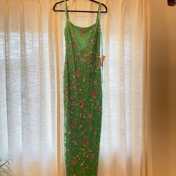 MAC DUGGAL 10808 Hand Beaded Floral Gown with Beaded Spaghetti Straps - Picture 1 of 8